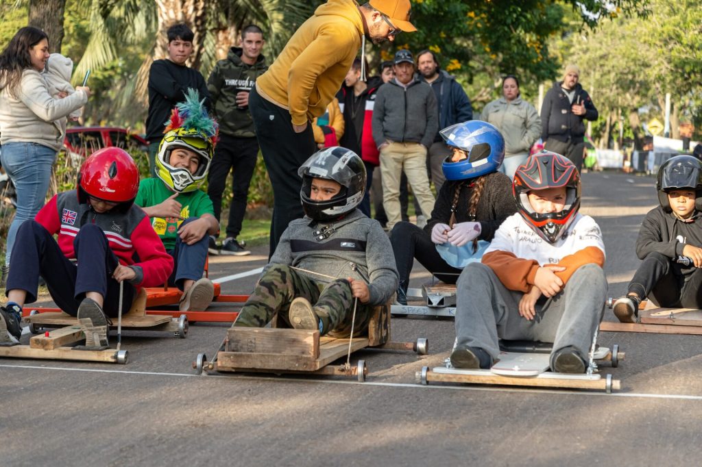 Rodar en Familia: la tradición de los carritos a&nbsp;rulemanes